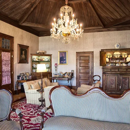 Casa Dos Varais, Manor House