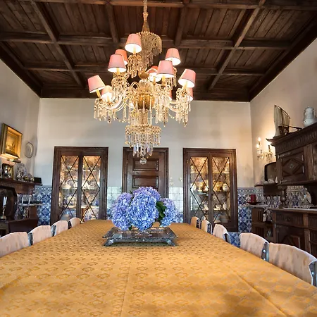 Casa Dos Varais, Manor House Ламегу