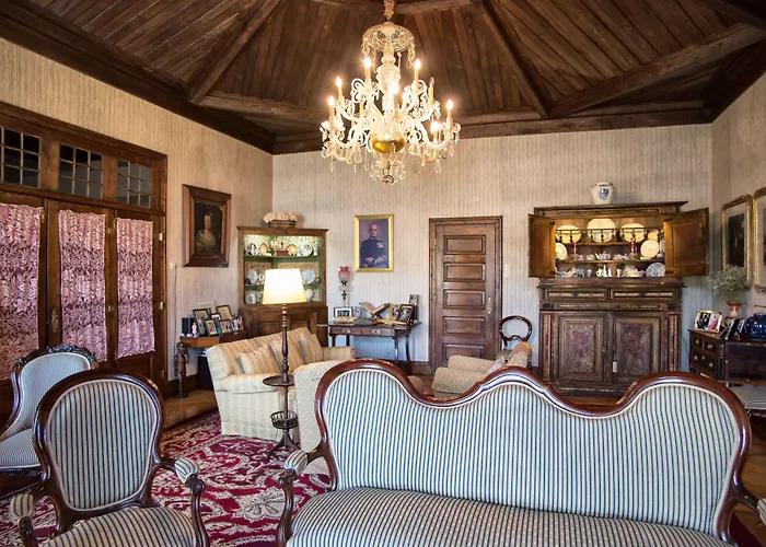 Casa Dos Varais, Manor House